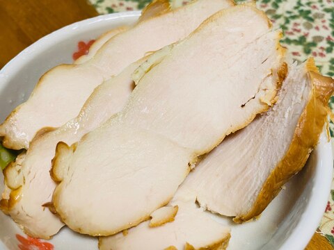 鶏胸肉の桜チップ燻製